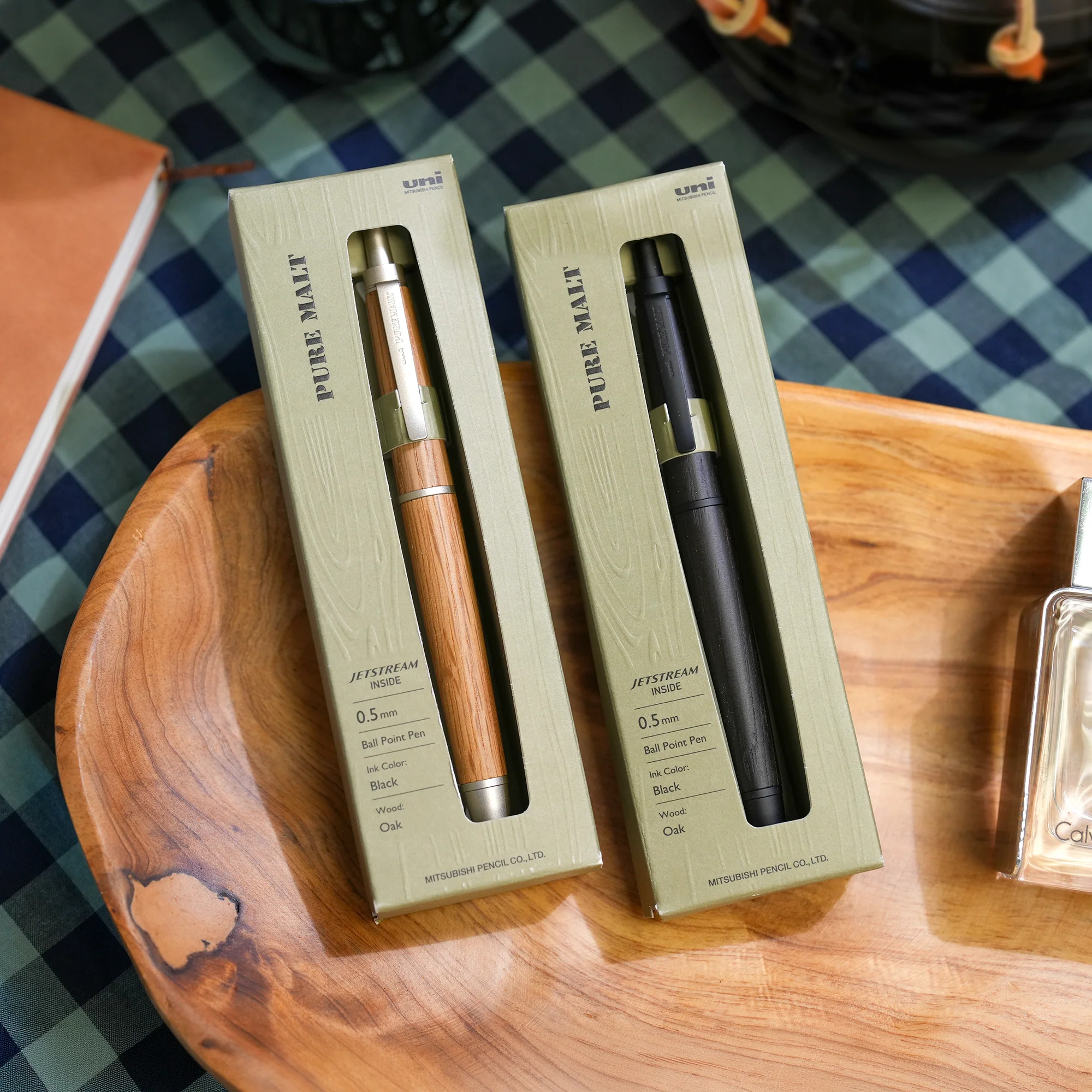 uniball™ JETSTREAM PURE MALT, Ballpoint Pen 6 uniball™ JETSTREAM PURE MALT, Ballpoint Pen