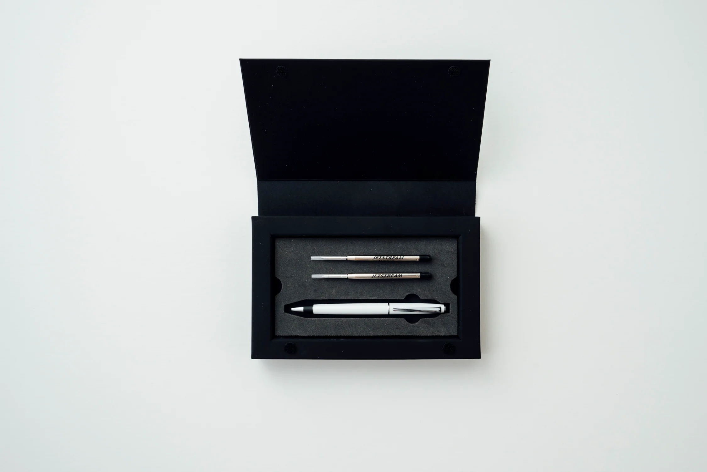 uniball™ JETSTREAM Prime Twist Ballpoint Pen, Gift Set 3 uniball™ JETSTREAM Prime Twist Ballpoint Pen, Gift Set
